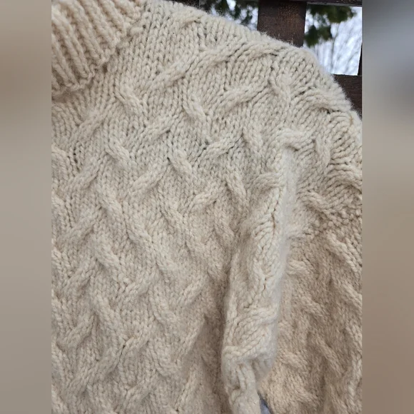 Vintage Knit Sweater - Picture 3 of 8